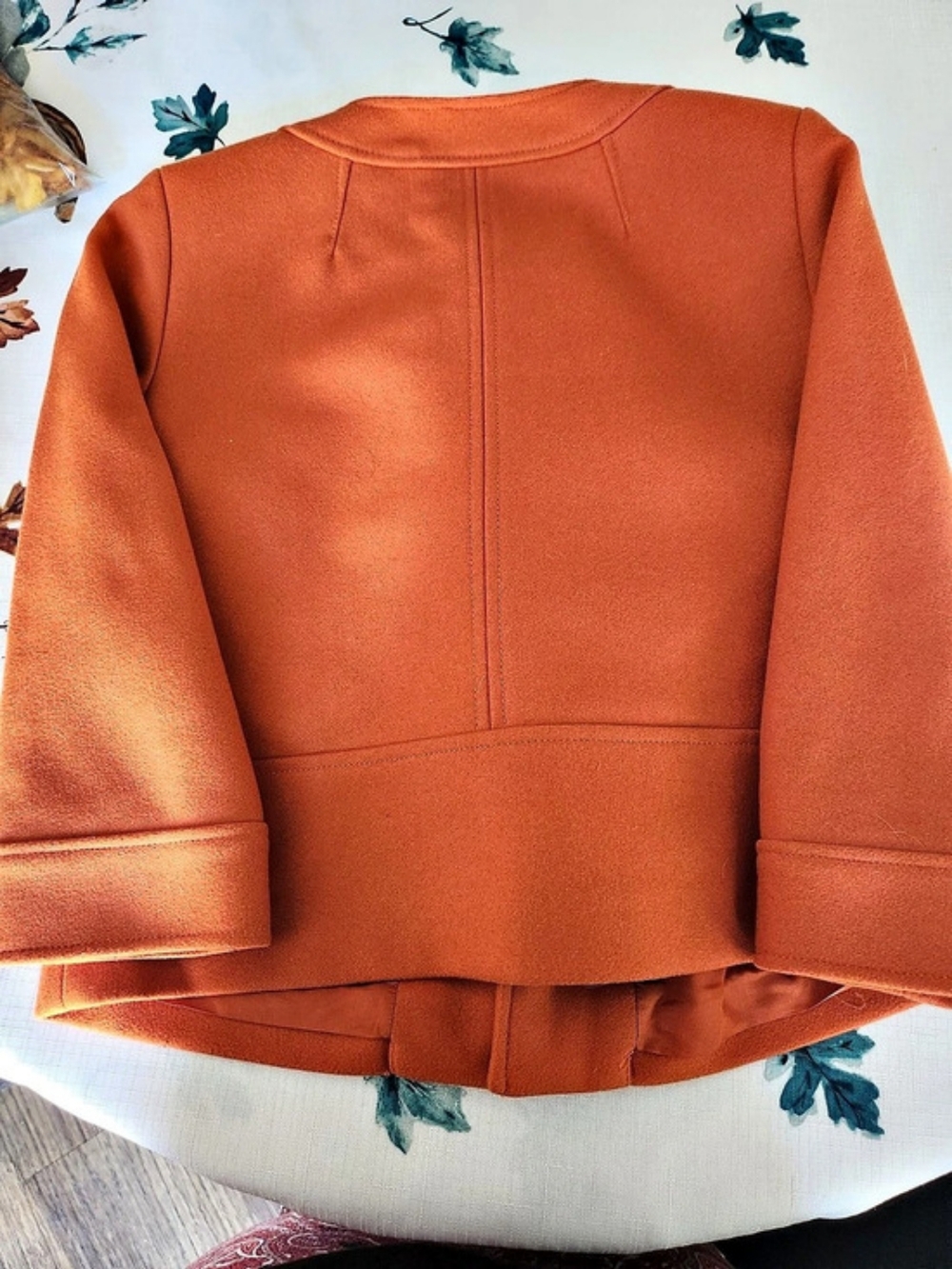 Michael Kors Women'Small Orange Toggle Jacket Size Small Like New - Picture 4 of 4